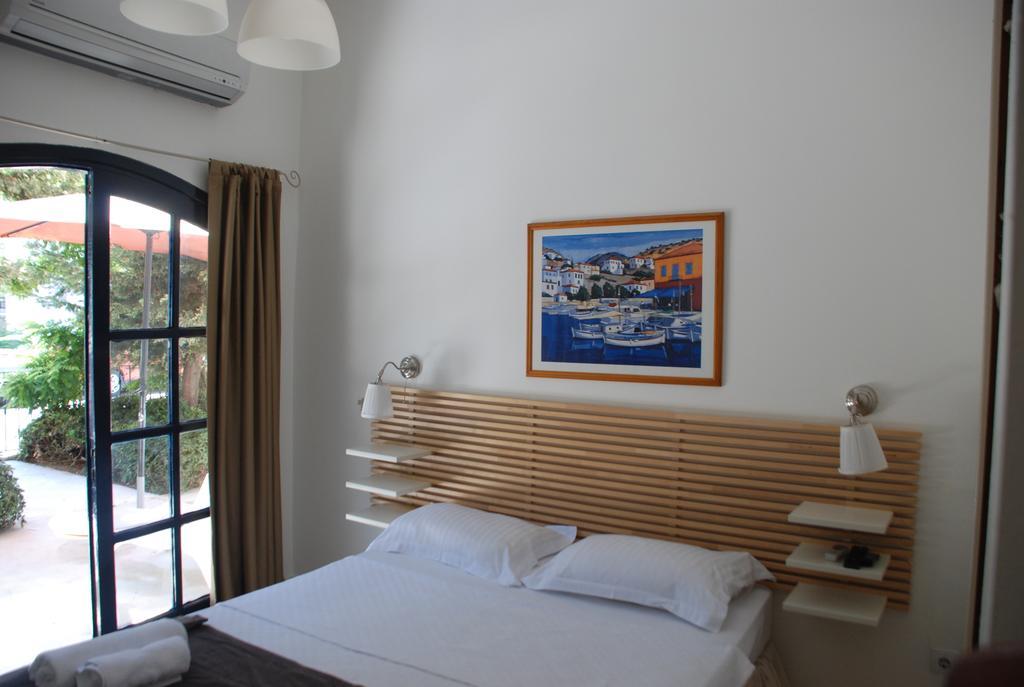 Marina Sahil Hotel Çeşme Habitación foto